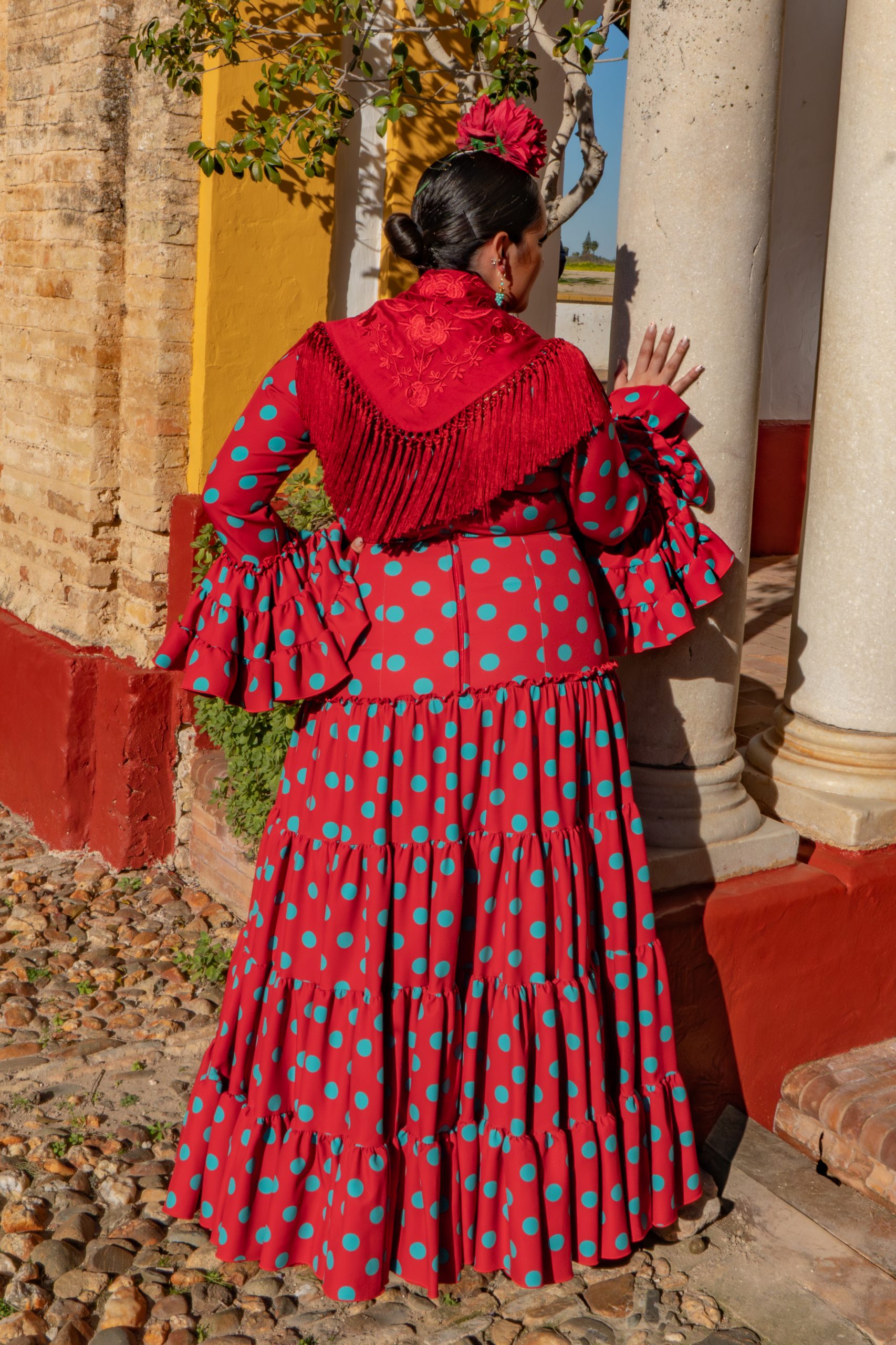 Flamencura curvys (64 de 174) Traje de gitana talla grande con corte favorecedor y ajuste entallado en cintura Ana Faura Tomares.