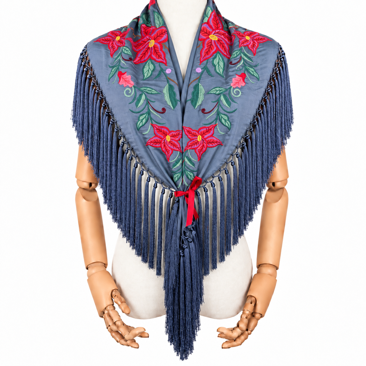 manton-flamenca-celeste--bordado-floral-fleco-borlon-ana-faura.jpg 4