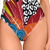 Bañador de escote V con Soft Control y estampado tropical multicolor - Primer plano del tejido y textura - Ana Faura