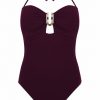 Bañador morado escotado corte U con copas extraíbles - Fotografía de catálogo sin modelo - Ana Faura