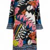 Vestido camisero de playa estampado tropical multicolor - Fotografía de catálogo sin modelo - Ana Faura