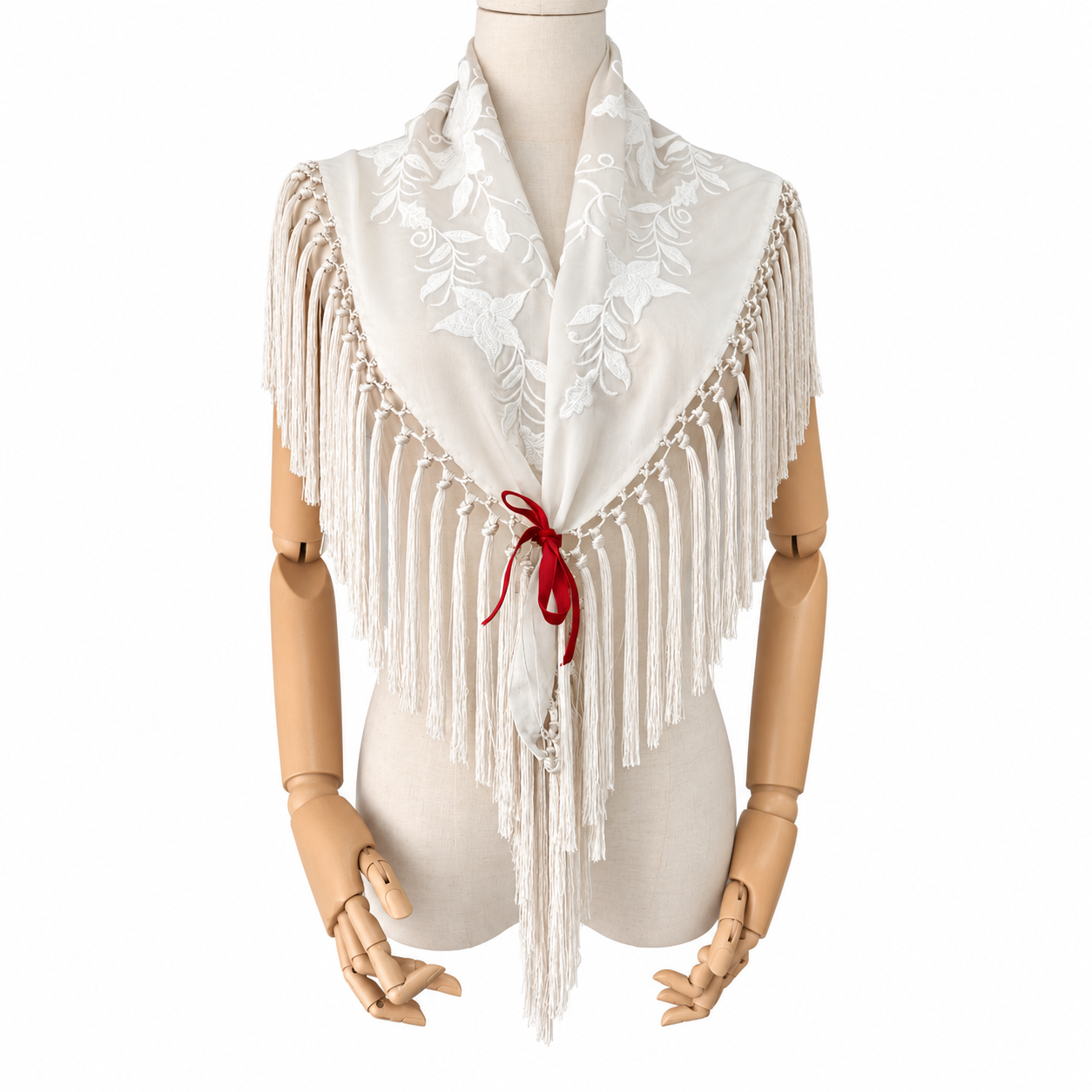 mantón-flamenca-crudo-bordado-flores-ana-faura.jpg